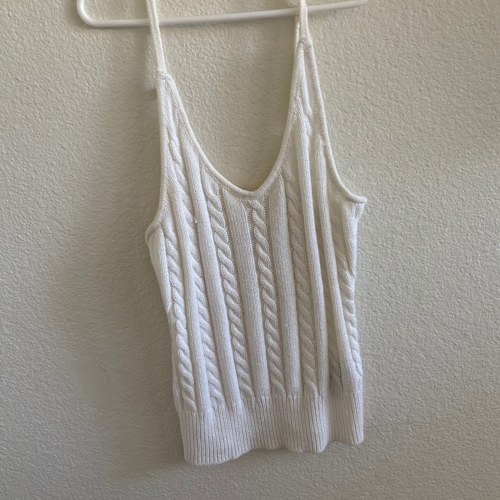 white knit tank